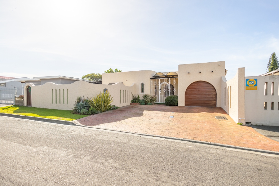 3 Bedroom Property for Sale in Belhar Western Cape